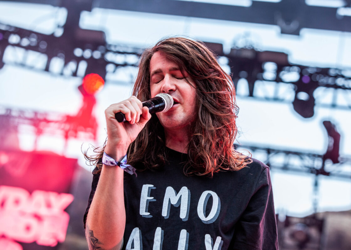 Mayday Parade photo by Jennifer Pinckney for HM Magazine