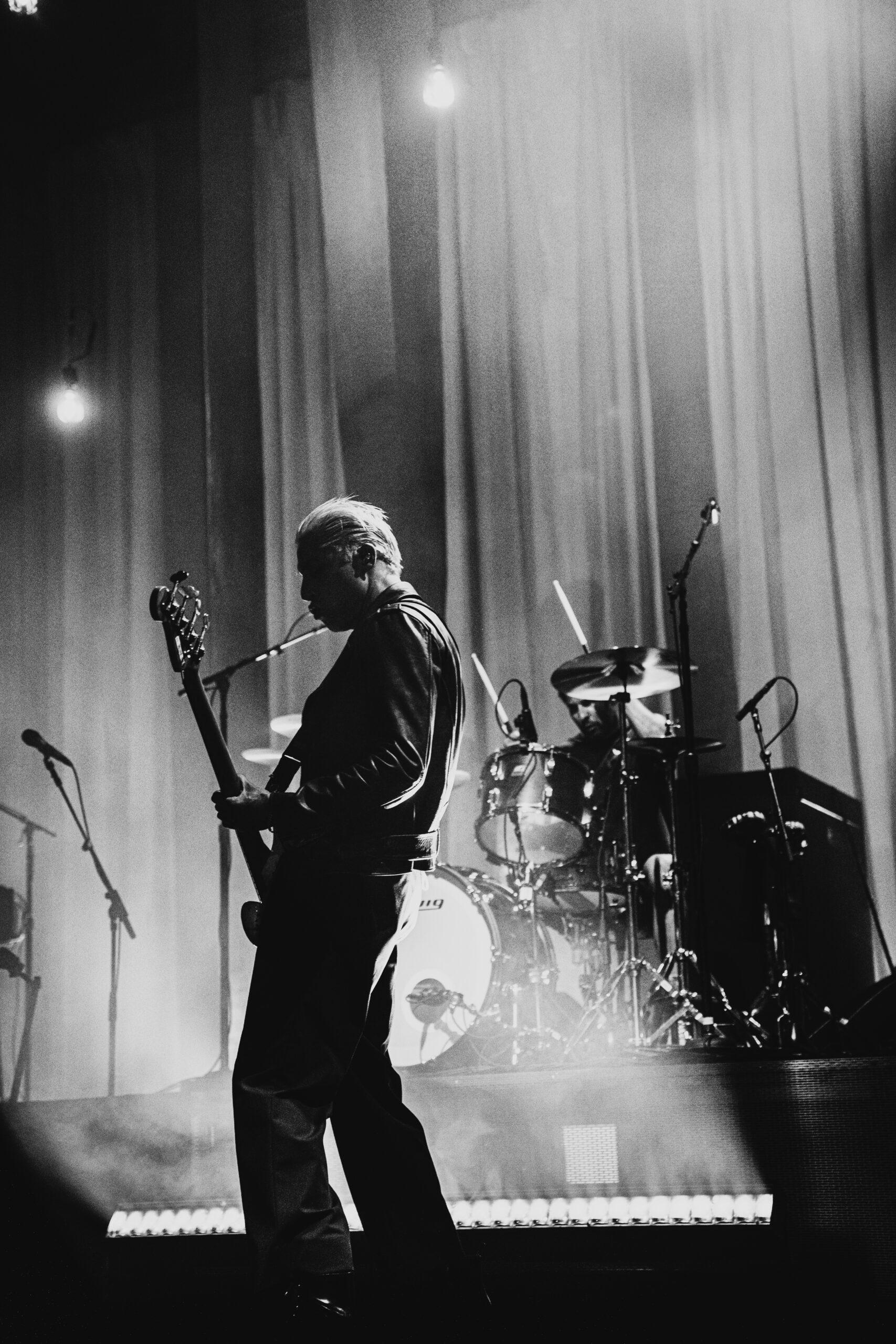 Queens of the Stone Age photo by Zak DeFreze for HM Magazine