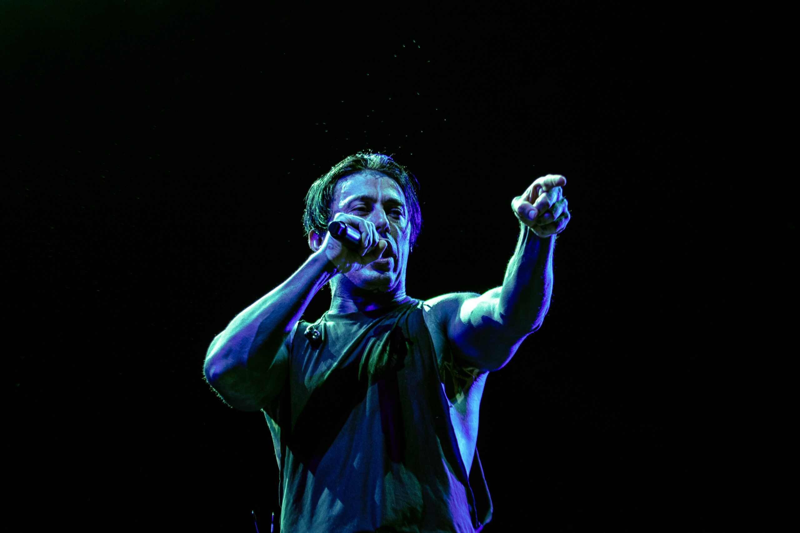 Falling in Reverse photo by Annie Davenport for HM Magazine