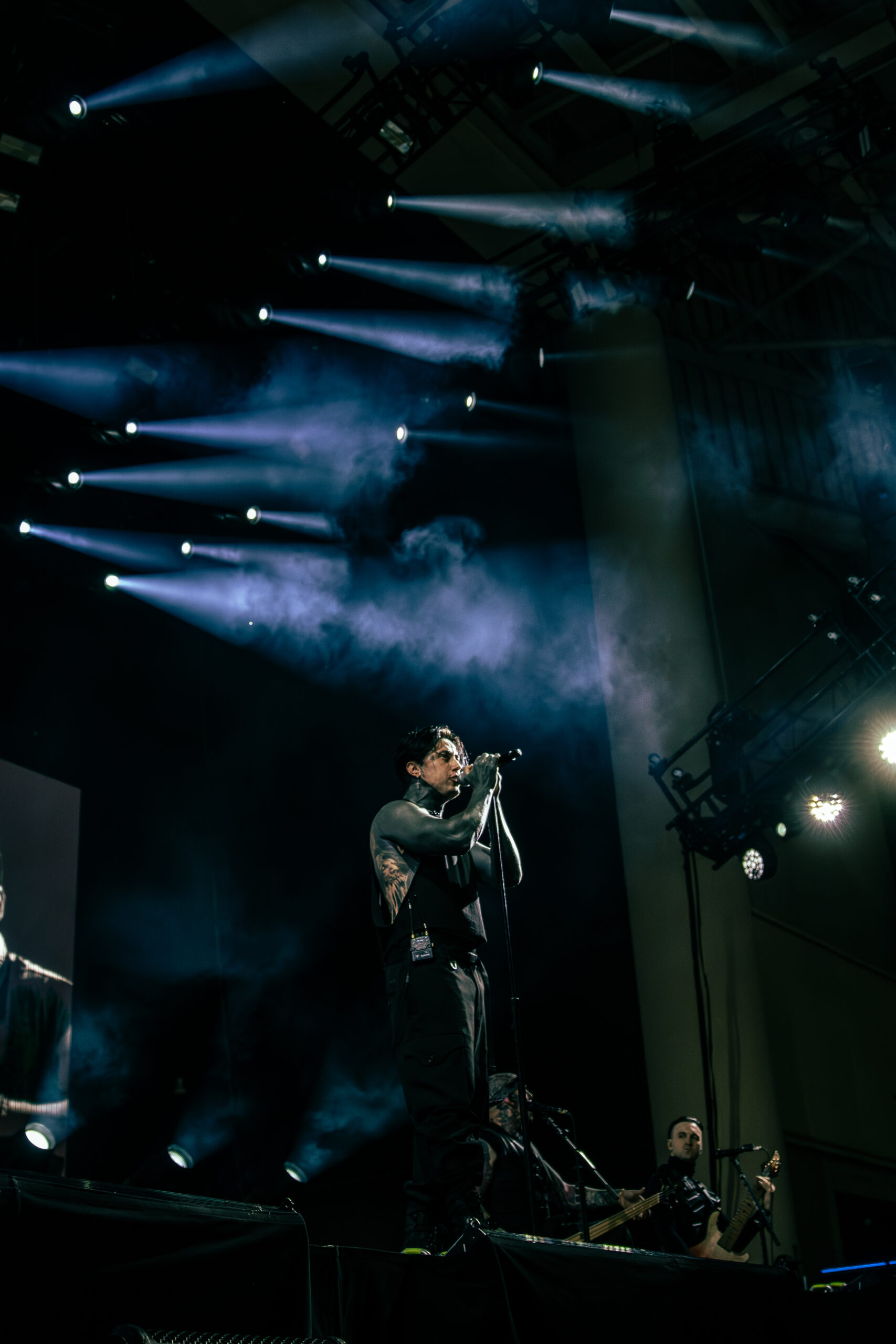 Falling in Reverse photo by Annie Davenport for HM Magazine