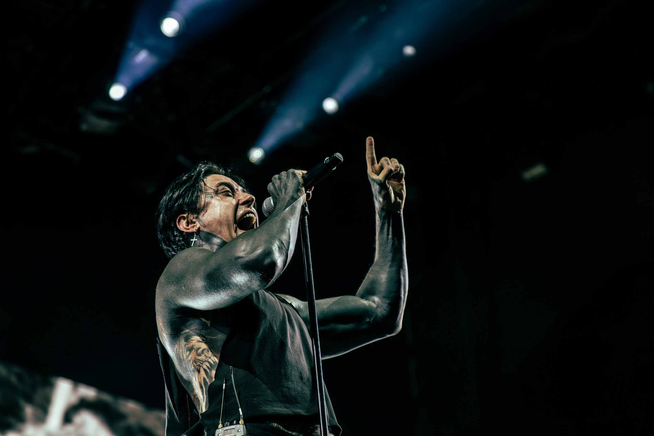 Falling in Reverse photo by Annie Davenport for HM Magazine