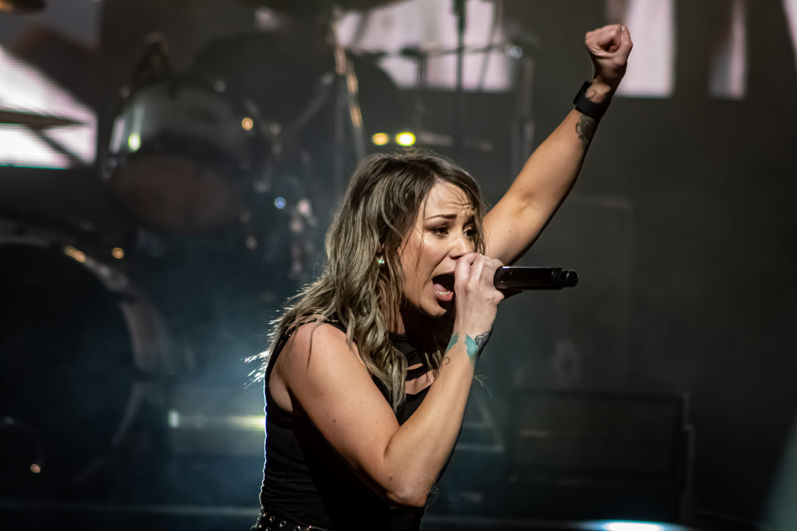 Skillet photo by Jess Betzel for HM Magazine