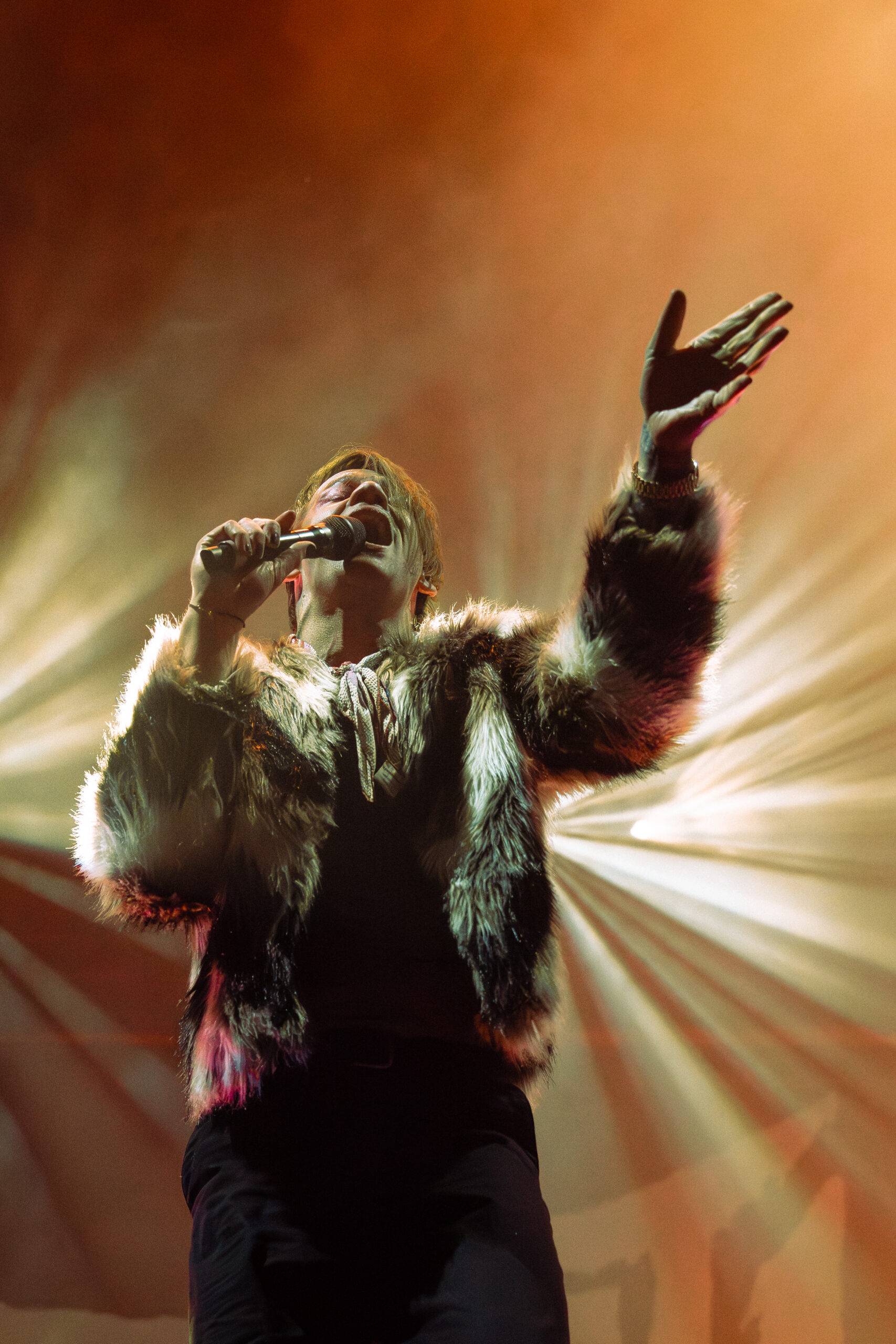 Beartooth photo by Annie Davenport for HM Magazine