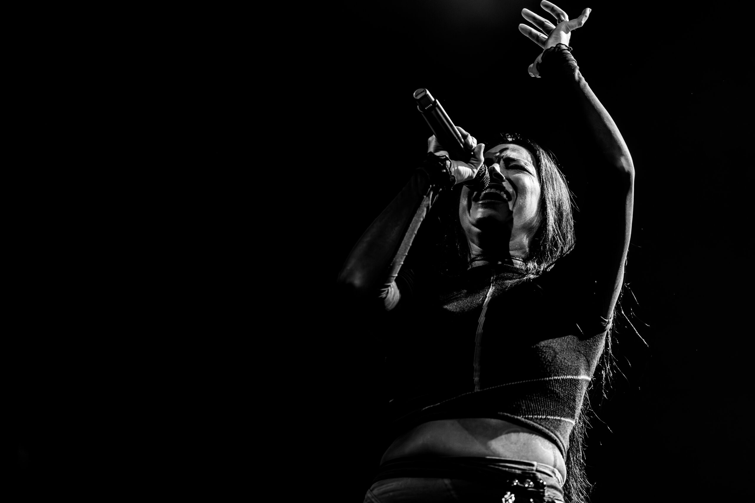 Evanescence photo by Casey Conemac for HM Magazine